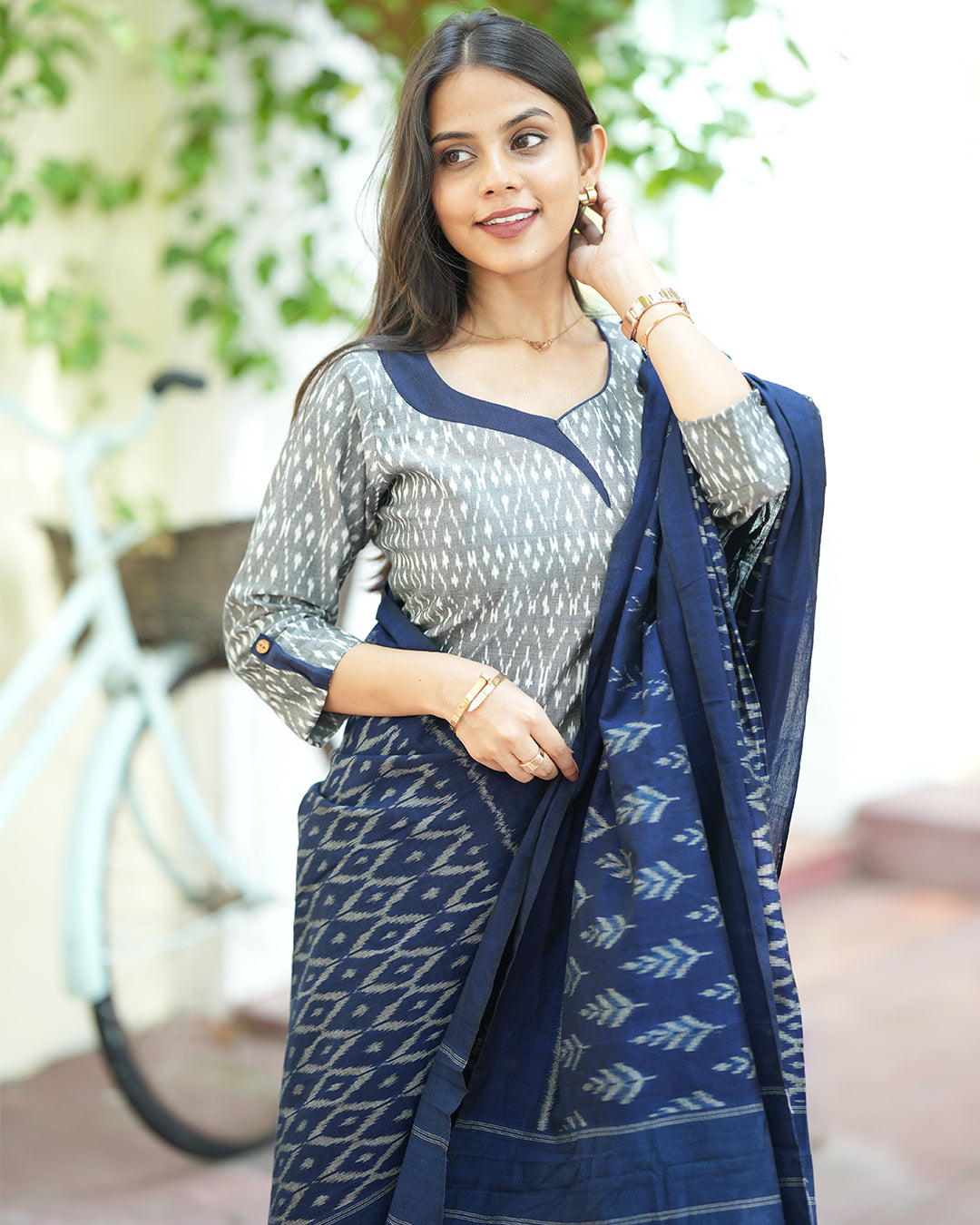 Nathiya - Grey ikkat suit set