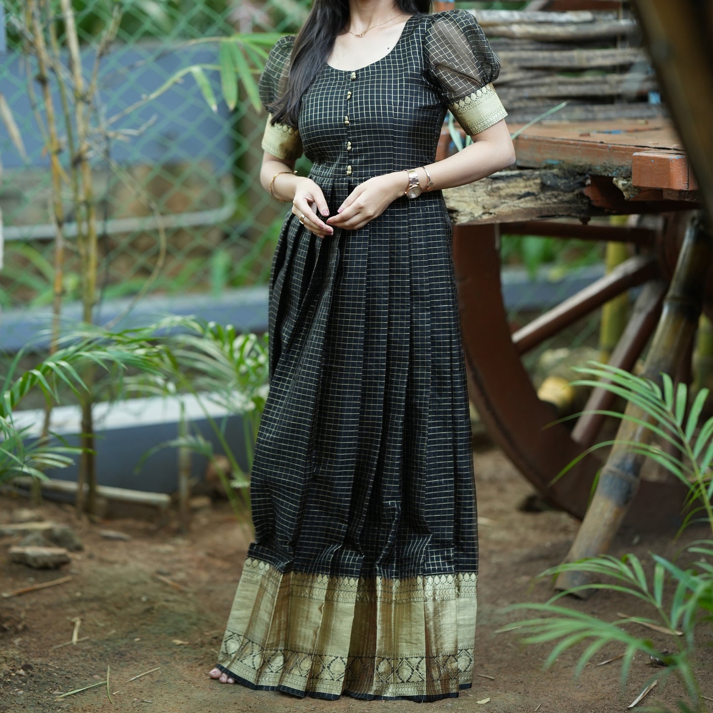 Ragini - Black checks with border