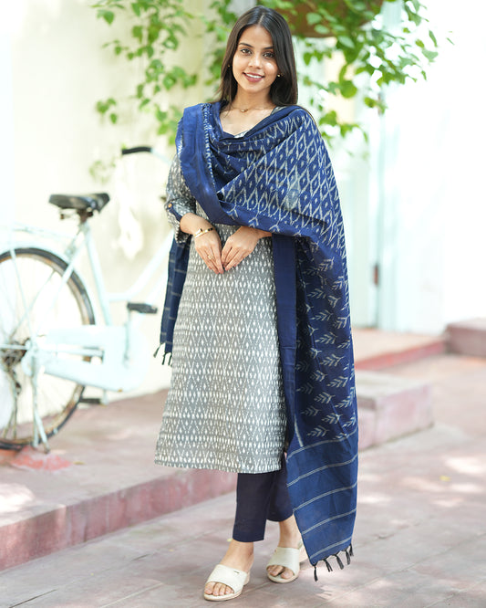Nathiya - Grey ikkat suit set