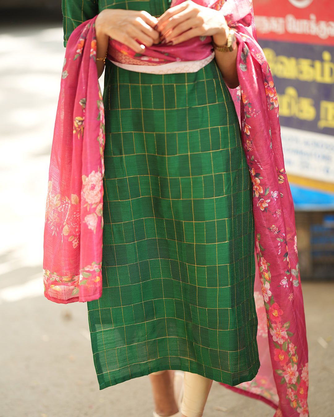 Green Jari Checked with Pink Organza Dupatta